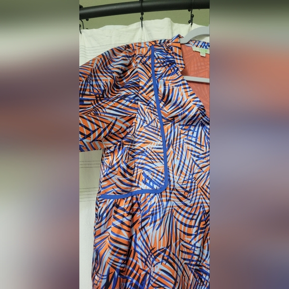 JADE BOHEMIA SATIN TOP SIZE SMALL EUC - Picture 3 of 9